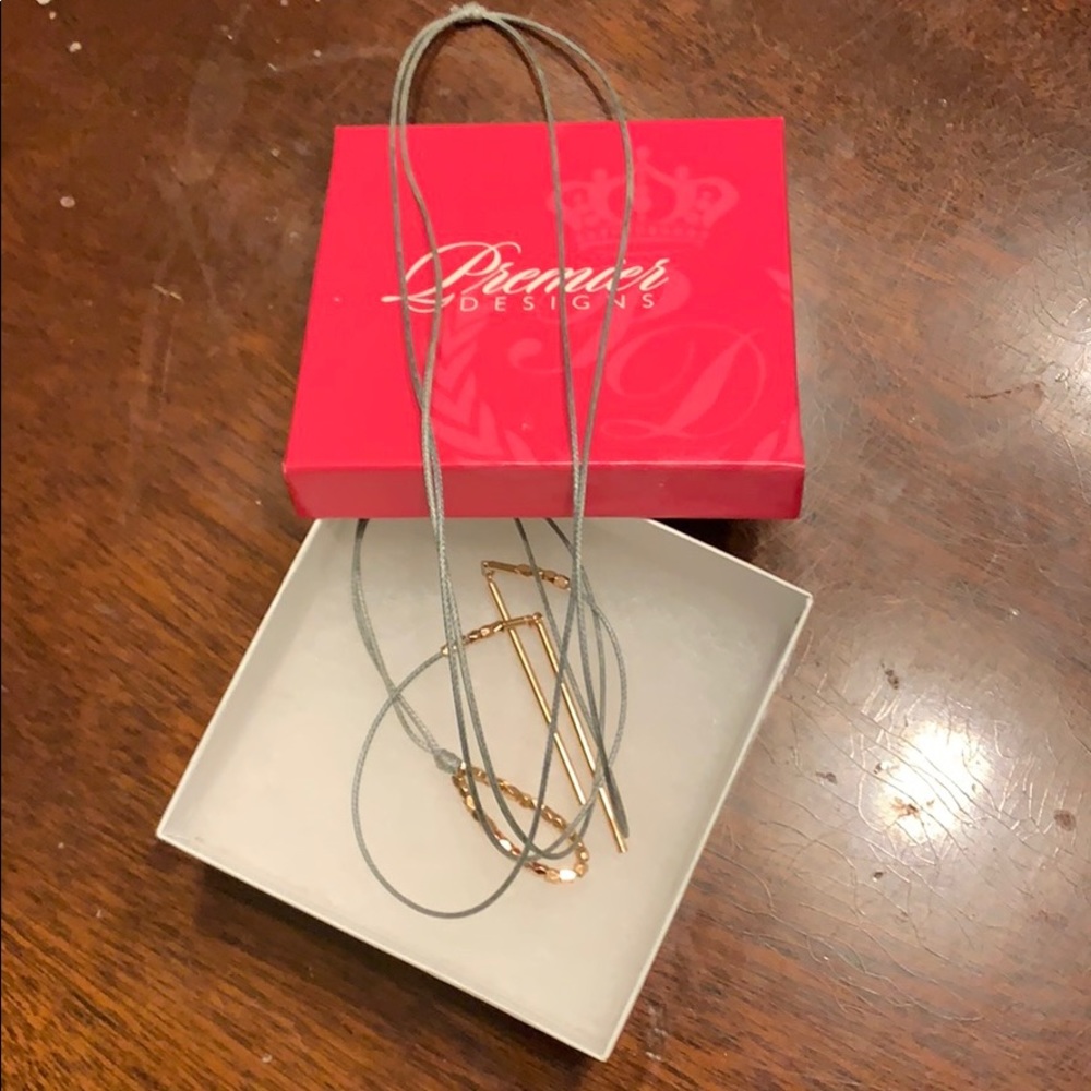 Premier Designs Necklace
